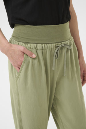 PANTALON CAPRI - CREAM - 10604697