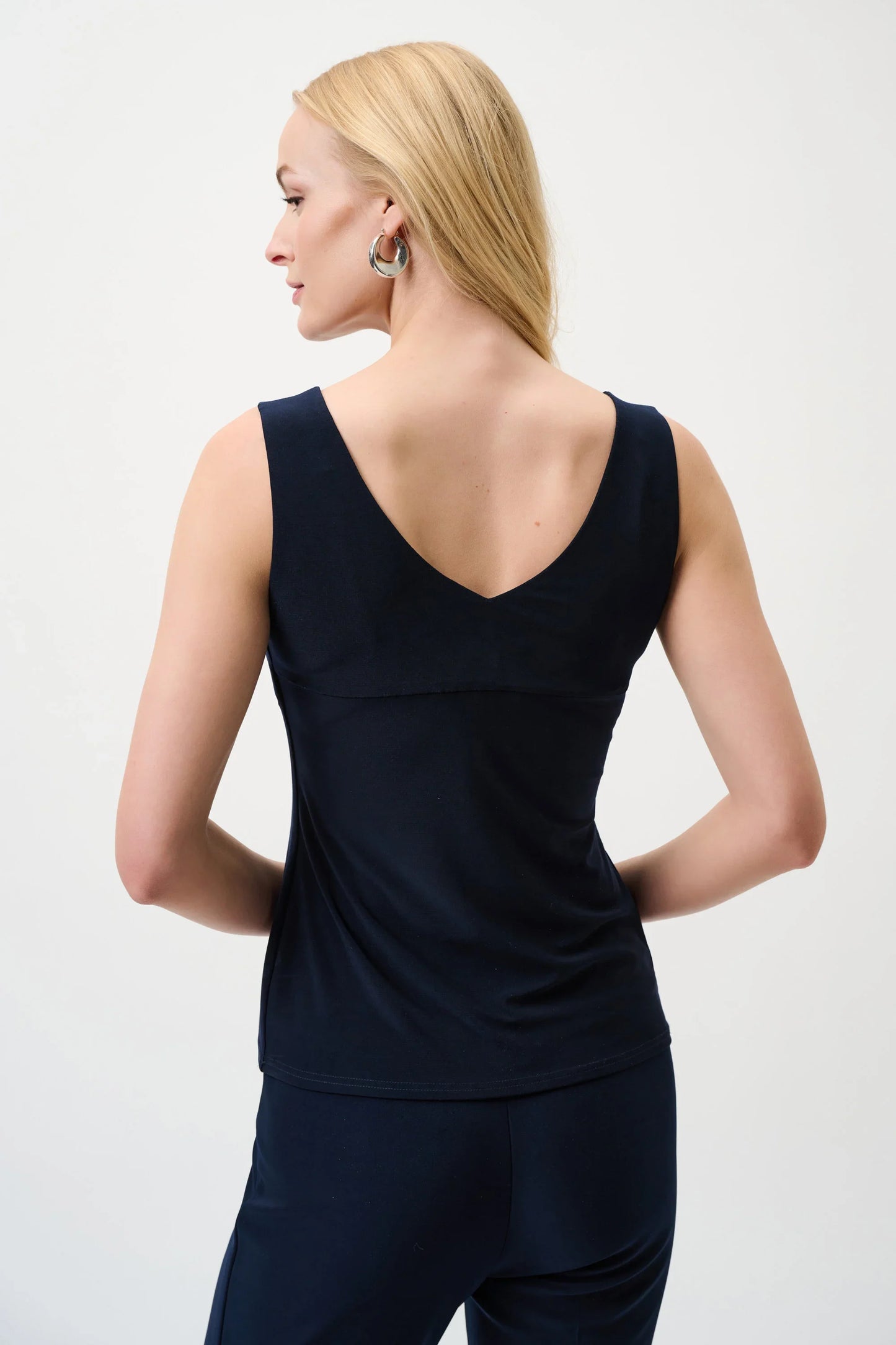 CAMISOLE CLASSIQUE ENCOLURE EN V - JOSEPH RIBKOFF - 201546 - 5 COULEURS