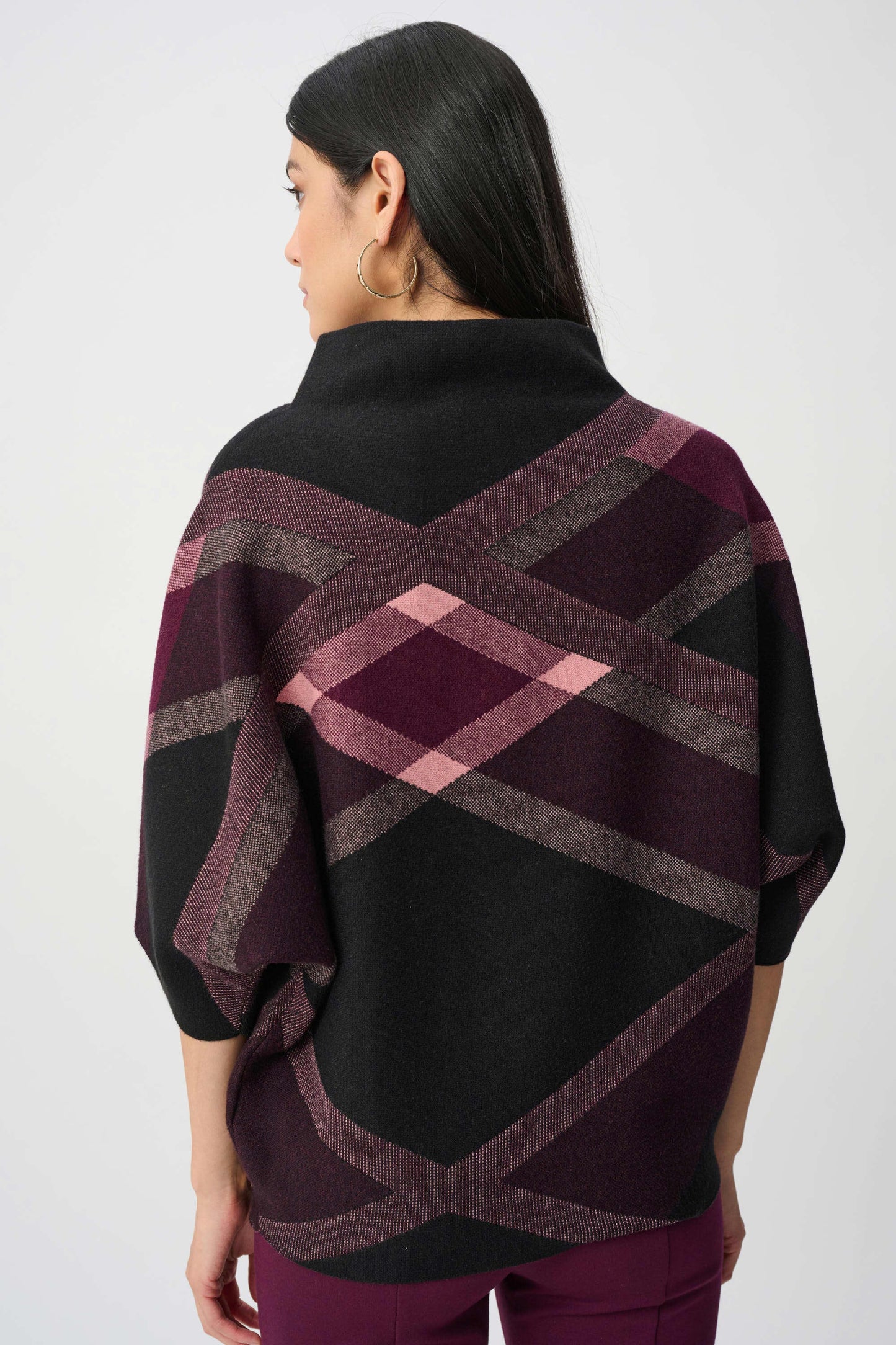 Tricot à col entonnoir à carreaux - JOSEPH RIBKOFF - 263947